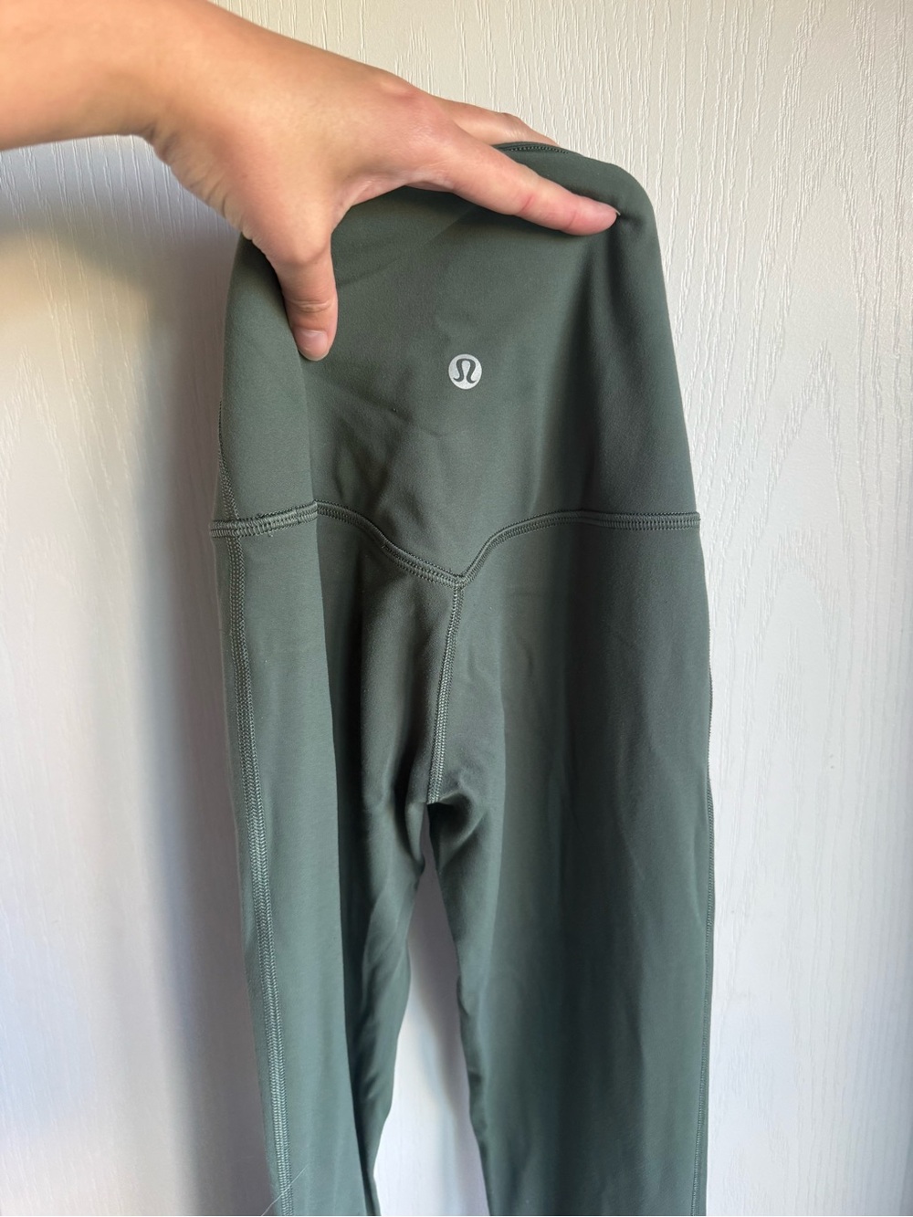Lululemon High-Rise flare sage Green Leggings size 0 - Picture 8 of 8